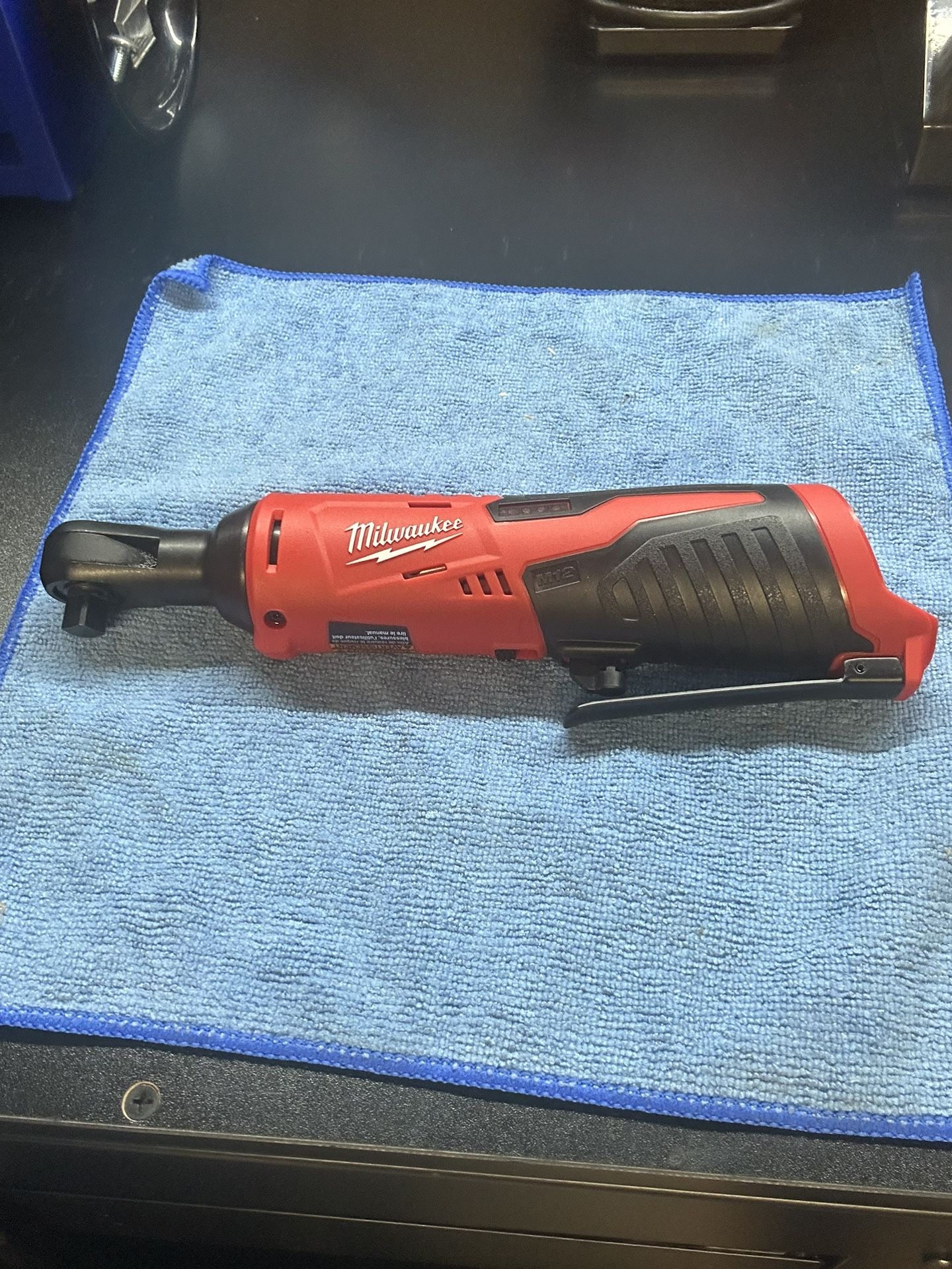 New Milwaukee brushless 3/8 ratchet
