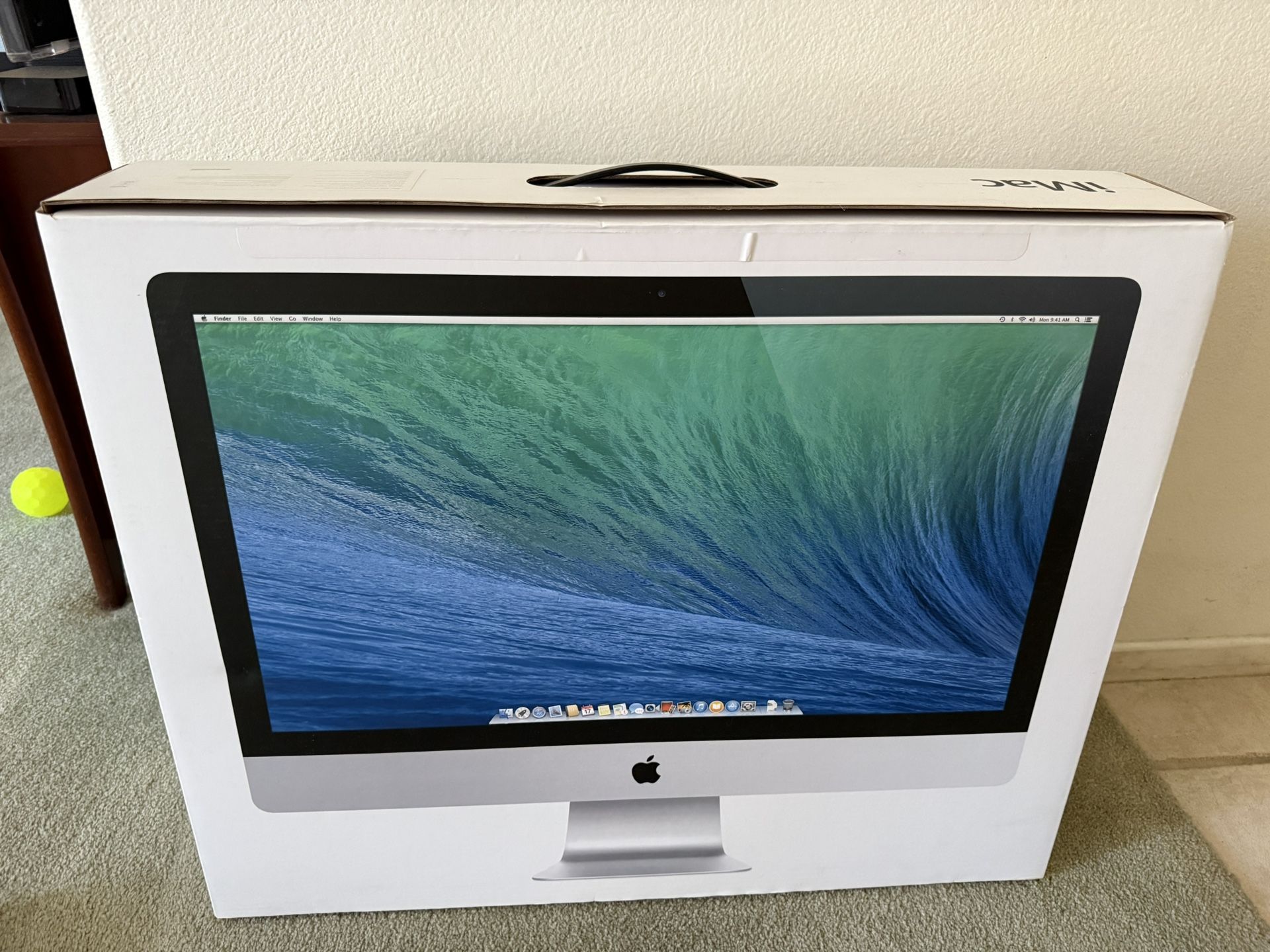 Excellent Used 27” iMac 1TB Drive Upgraded 32GB Ram All In One Desktop Computer In original Box