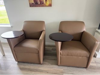 Tablet Arm Chair Set  Juego de Tablet Arm Chair.