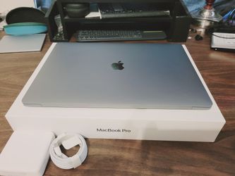 16-in Apple MacBook Pro Laptop, Core i9, 1TB, 16gb ram, Radeon Pro, Updated MacOS