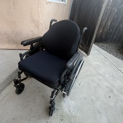 wheelchair 
