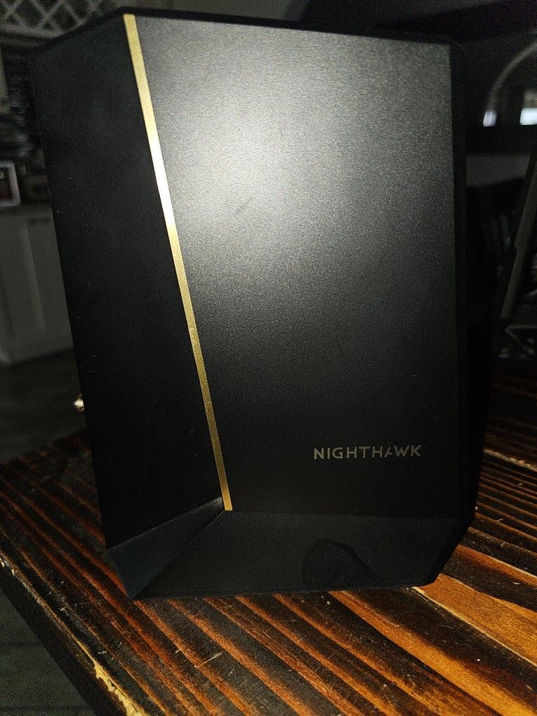 NETGEAR Nighthawk DOCSIS 3.1 Mid/high-Split Cable Modem (CM3000)