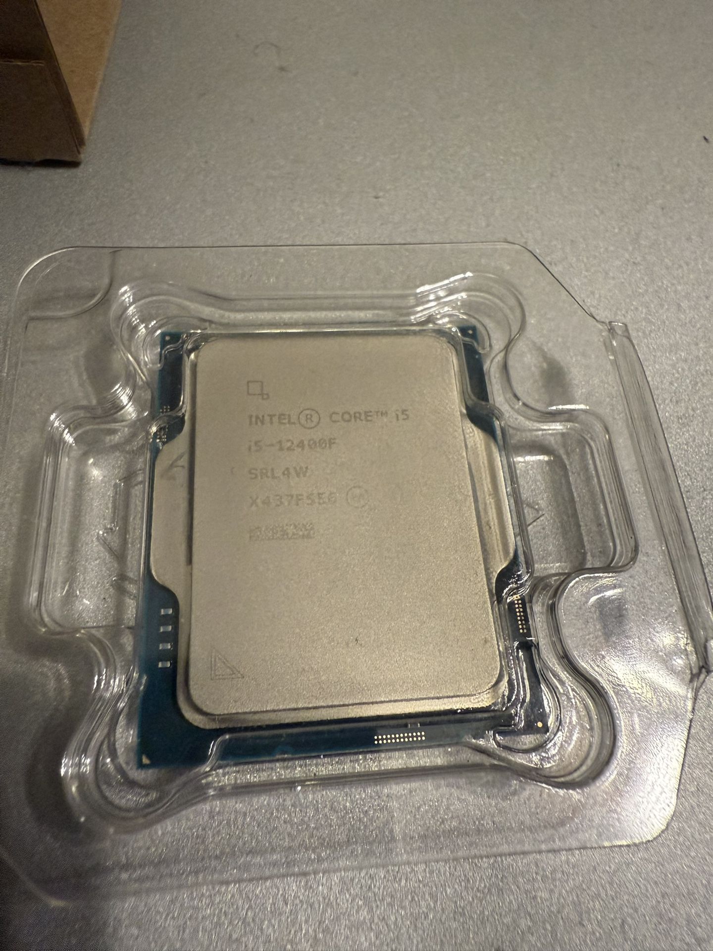 Intel core i5-12400F