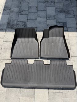2020-2024 Tesla Y All weather floor mat
