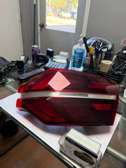 BMW X3 G45 ORIGINAL RIGHT QUARTER PANEL TAILLIGHT 2025/2026