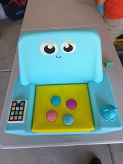 Little Tikes Think & Learn Smart Seat