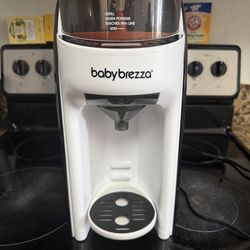 Baby brezza formula pro formula maker
