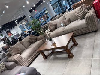Oversize Sofa Set With Deep Seats 🥳🥳🥳