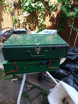 Coleman gas cooker