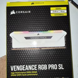 CORSAIR Vengeance RGB PRO SL DDR4 RAM 16GB