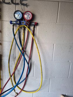 Dual Refrigerant Manifold Test Gauge 