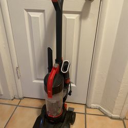 BISSELL Vacuum 