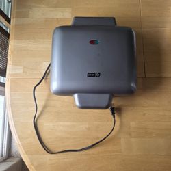 Dash Waffle Maker LIMITED TIME SALE