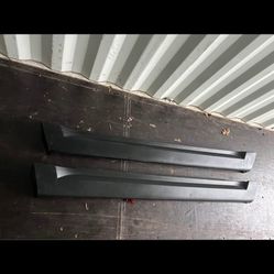 06 Jeep Grand Cherokee Srt8 Side Skirts Brand New Just Out Of Box 