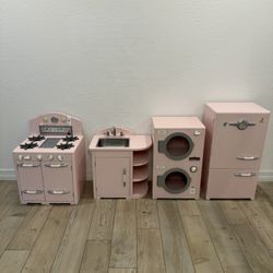 Kitchen Play Set From Pottery Barn