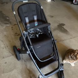 Upper baby stroller
