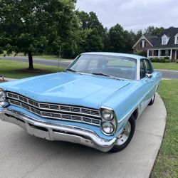 Classic 1967 Ford Galaxie 500