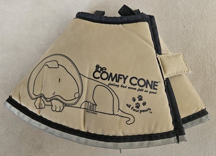 Pet Dog Recovery Collar w/ Closures for Custom Fit - THE COMFY CONE Small