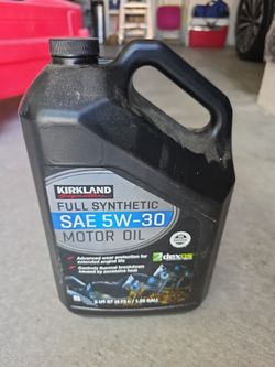 5W-30 full synthetic motor oil