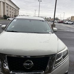 2014 Nissan Pathfinder