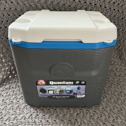 Igloo Quantum Wheeled Outdoor Cooler 52 Quart (49 L). Good Condition 