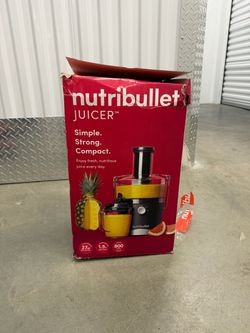 NutriBullet Juicer 800W – 27 oz Pitcher