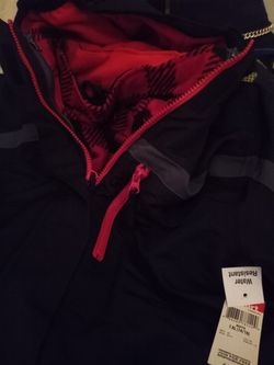 Brand new 2in 1 boys coat size 14/16 & 18 tags still on coat