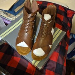 Natural Reflections Sierree Flat