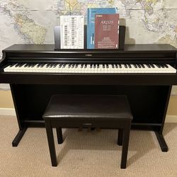  Top-of-the-line Yamaha Arius YDP-164R Digital Electric Piano full size 88-key, with bench
