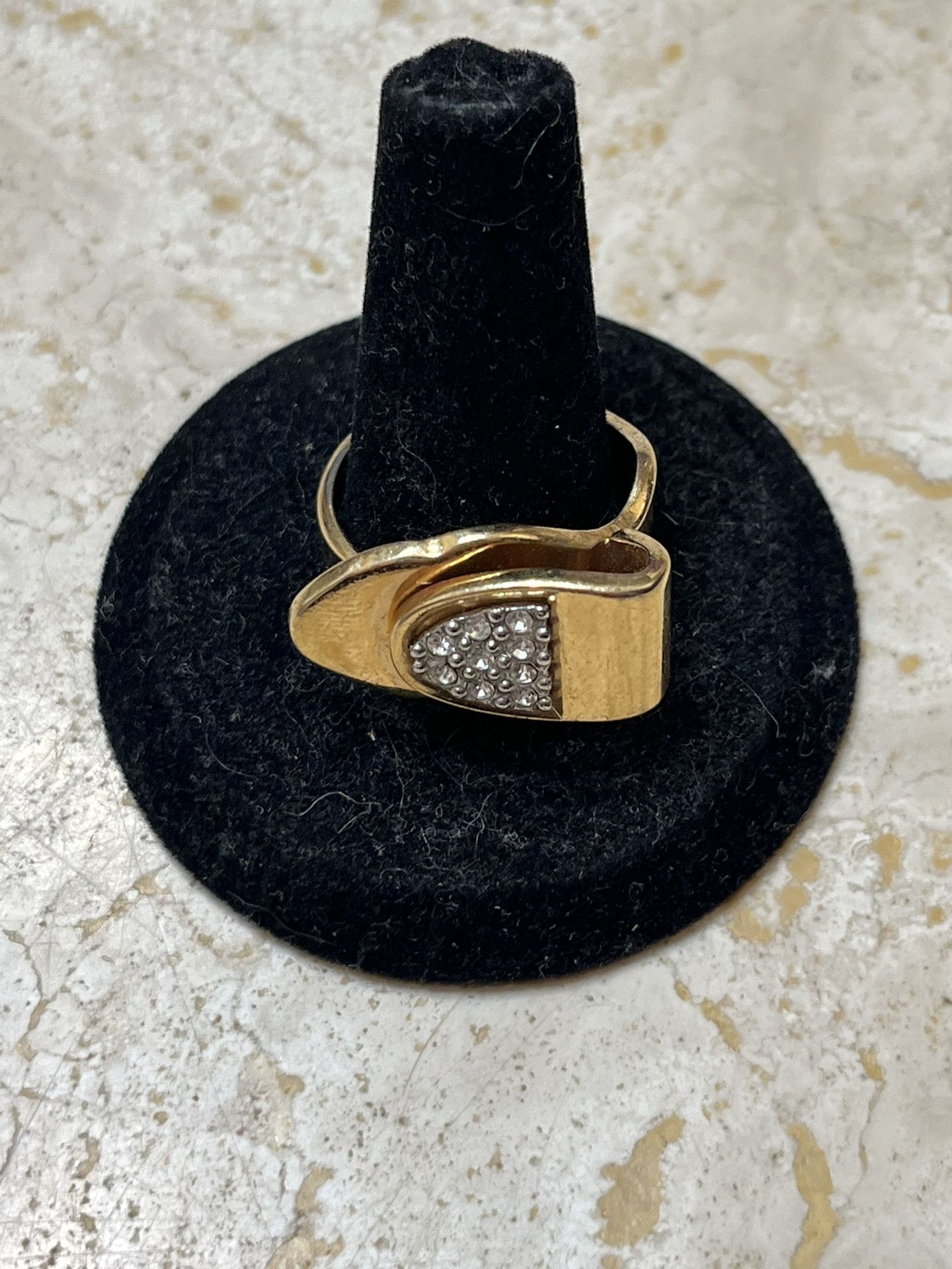 Beautiful Ring 14kt Filled