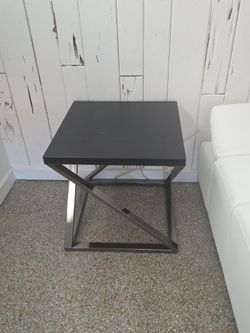 Matching Coffee and Side Table