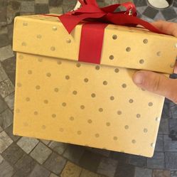 Gift Box 