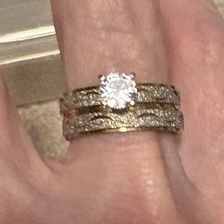 New 2 piece CZ gold filled wedding ring size 8