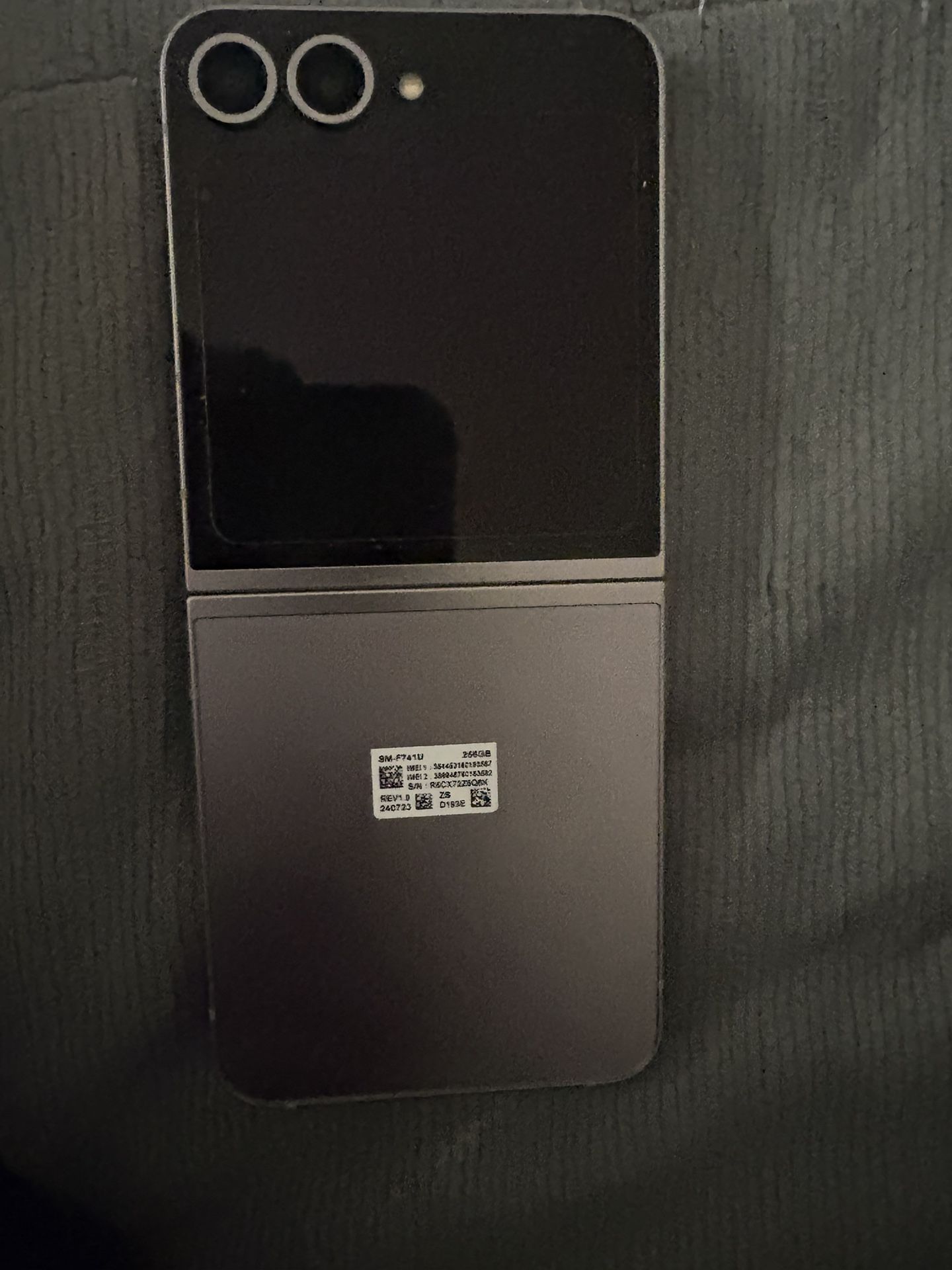 Samsung Z Flip6 (T-Mobile)