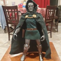 Marvel Doctor Doom Figure 