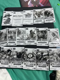 official One Piece tournament-exclusive packs premium, Lot