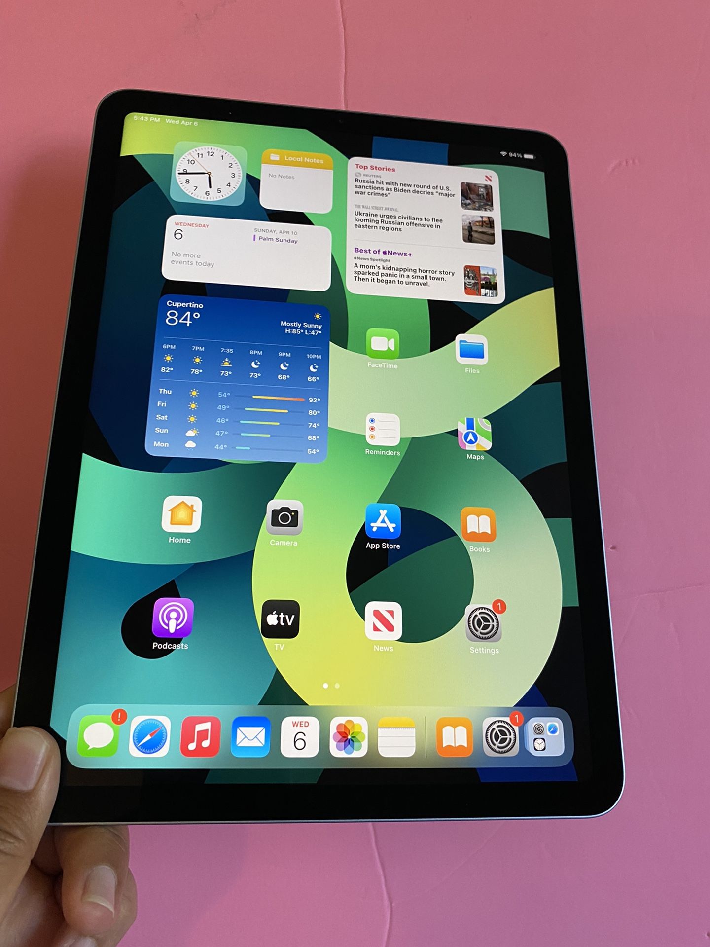 Apple IPad Air 4th Generation Liquid Retina/ 2020 Model