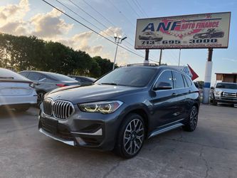 2022 BMW X1