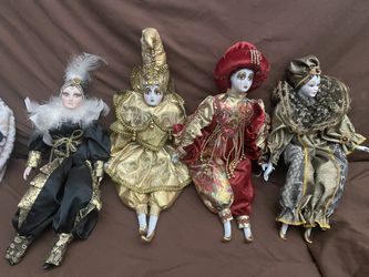 Porcelain Dolls 