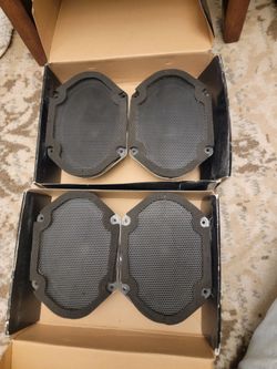 2 pairs of f150 in door speakers