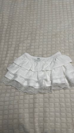 White cute frilly skirt