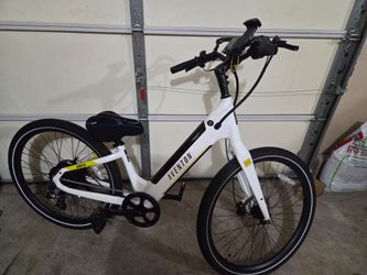 PEDAL ASSIST BIKE