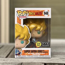 DRAGONBALL Z SUPER SAIYAN GOKU WITH KAMEHAMEHA FUNKO POP #948 GLOW IN THE DARK FYE EXCLUSIVE 