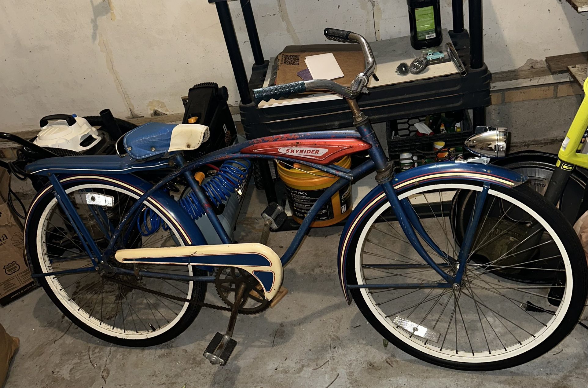 26” Vintage Bicycle Roadmaster Skyrider