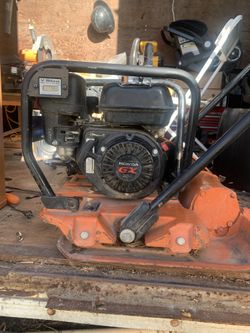 Multi Equipment Vibrator Plate compactor