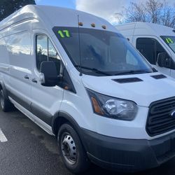 2017 Ford Transit 