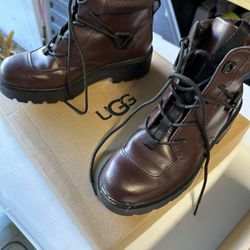 Ugg Tioga Hiker Boot Size 9