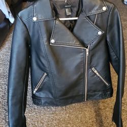 Forever 21 Leather Jacket Size Small