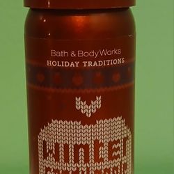 
Bath & Body Works Holiday Traditions Winter Candy Apple Foaming Hand Sanitizer
