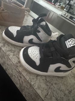Toddler shoes